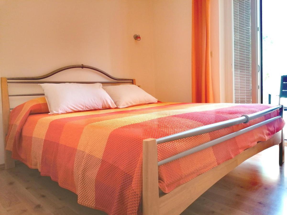 Cozy House With Pool Near Rovinj Appartement Kanfanar Buitenkant foto